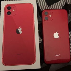 iPhone 11 128 GB

Can be used with any cellular company. 

Charger included.